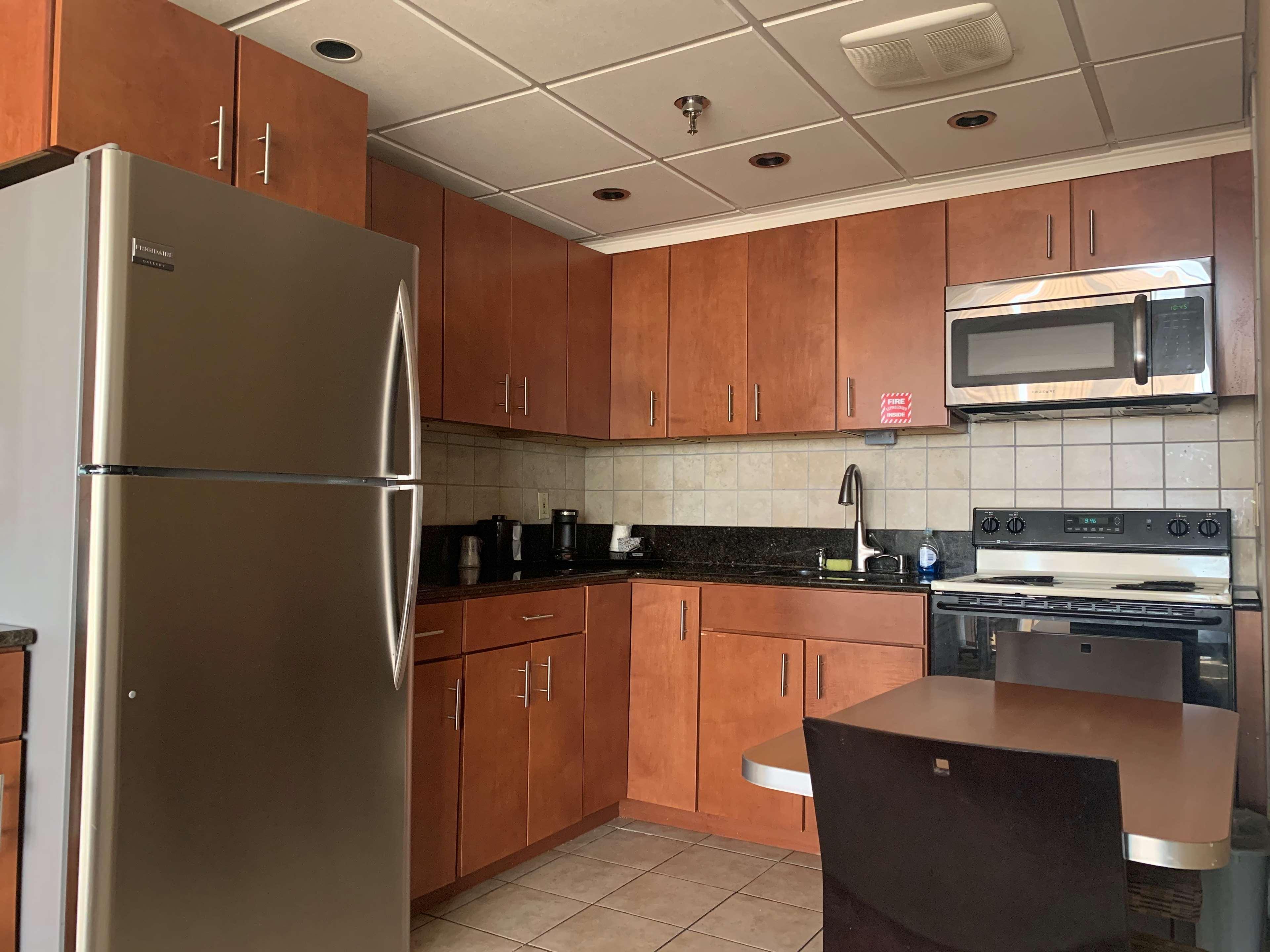 Best Western Executive Hotel New Haven-West Haven Extérieur photo