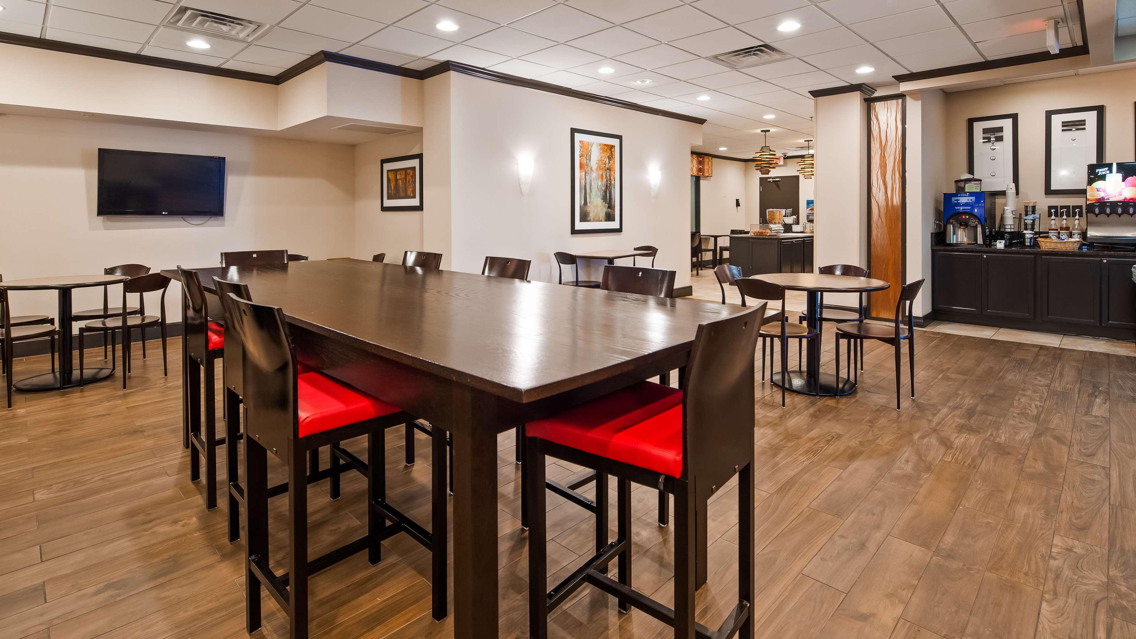 Best Western Executive Hotel New Haven-West Haven Extérieur photo