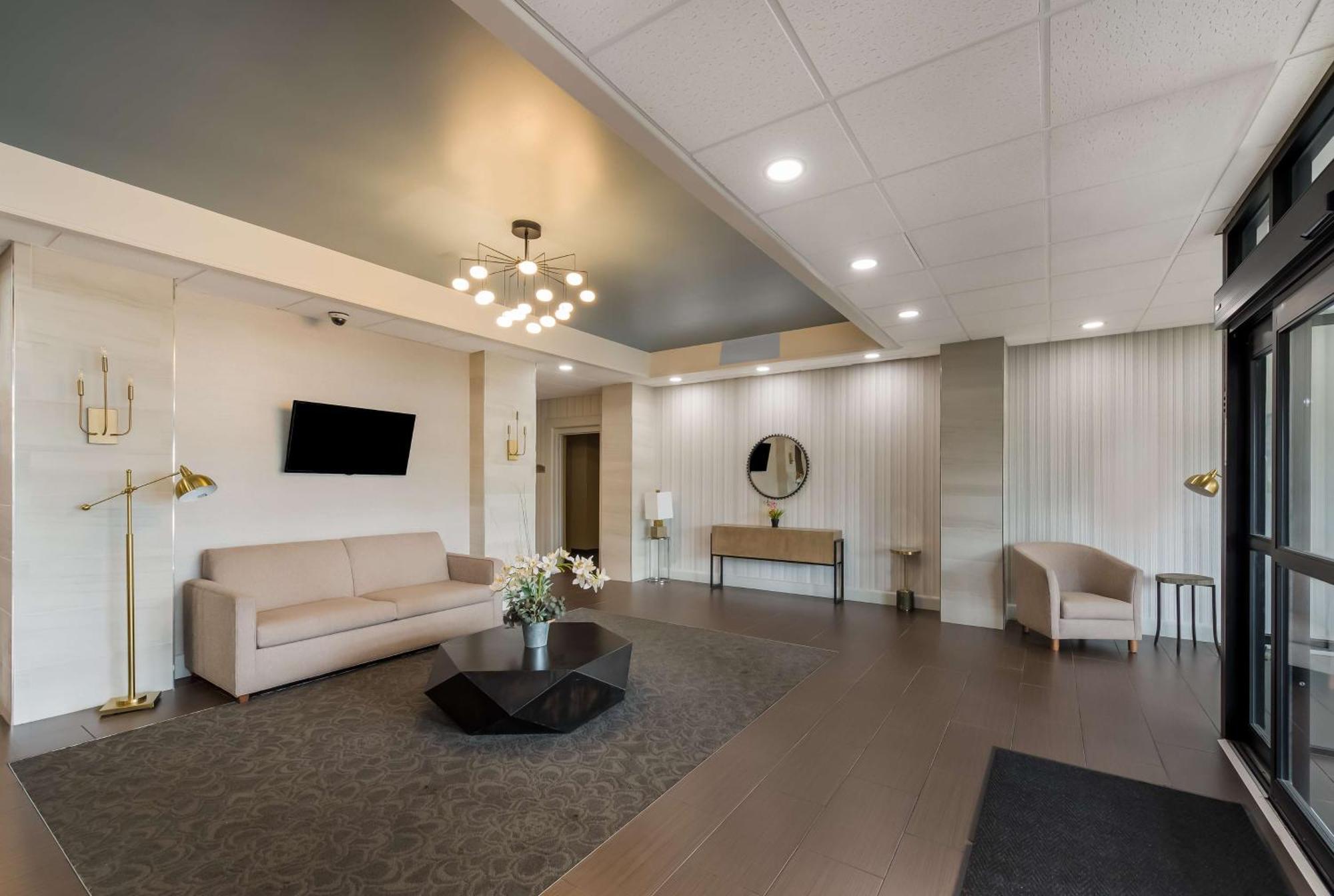 Best Western Executive Hotel New Haven-West Haven Extérieur photo