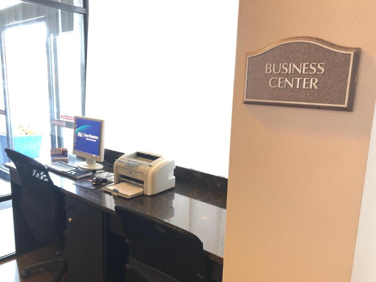 Best Western Executive Hotel New Haven-West Haven Extérieur photo