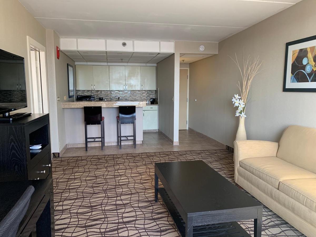 Best Western Executive Hotel New Haven-West Haven Extérieur photo